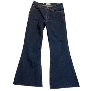 Madewell Womans Jeans Size 27 Flea Market Flare Dark Wash Raw Hem